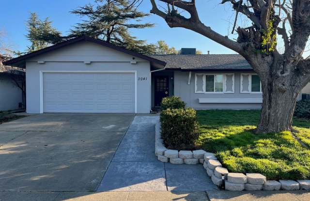 3bed 1.5bath in Rancho Cordova photos photos