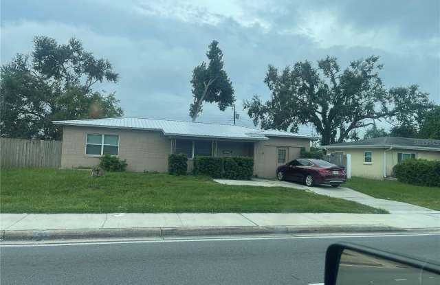 4400 38TH AVENUE N photos photos