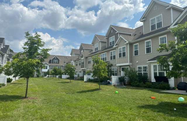 710 Greenland Square photos photos
