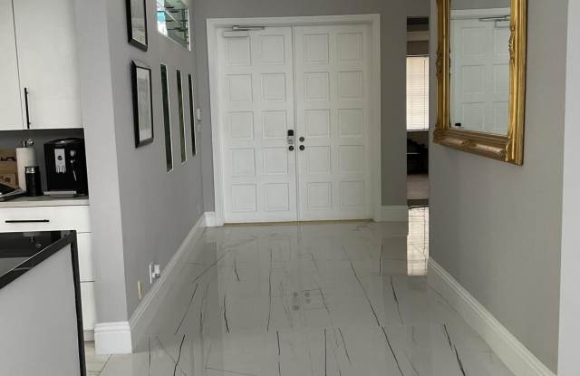 7111 Dubonnet Drive Gallery 4
