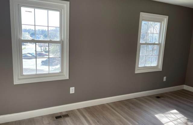 1490 BLOCKTON Gallery 4