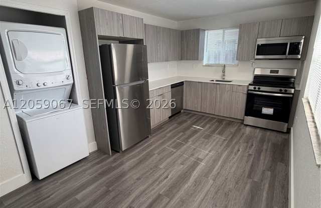 590 NW 58th St photos photos