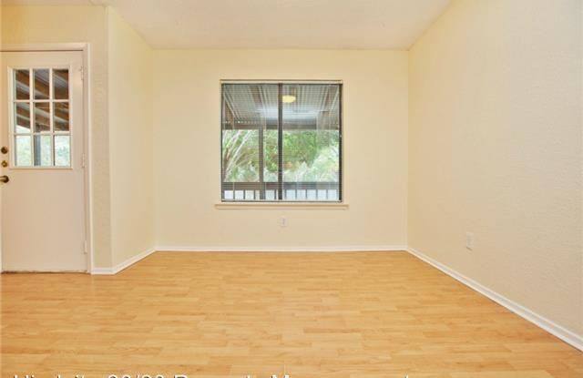 205 South Kings Canyon Drive Gallery 4