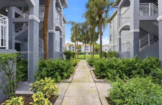 9615 NW 1st Ct Gallery 4