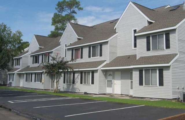 Fairway Village Beautifully Upgraded Condo (Island Green) Gallery 3