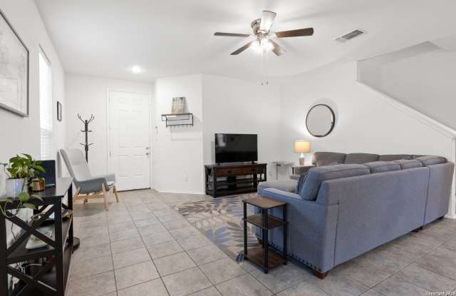 512 Dusty Emerald Gallery 3