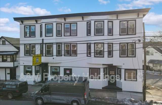 147 N 9TH St photos photos