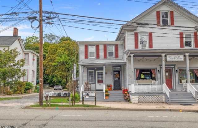 16 Schooleys Mountain Rd - 16 Schooleys Mountain Road, Long Valley, NJ 07853