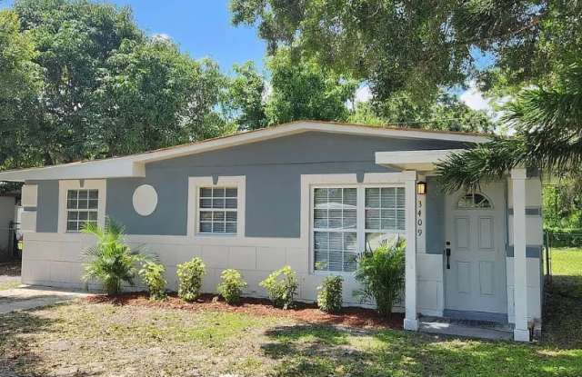 3409 Sloan Road photos photos