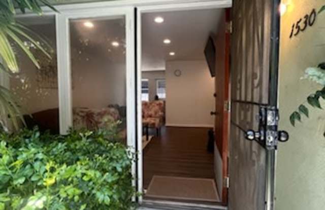 1530 S Westgate Ave photos photos