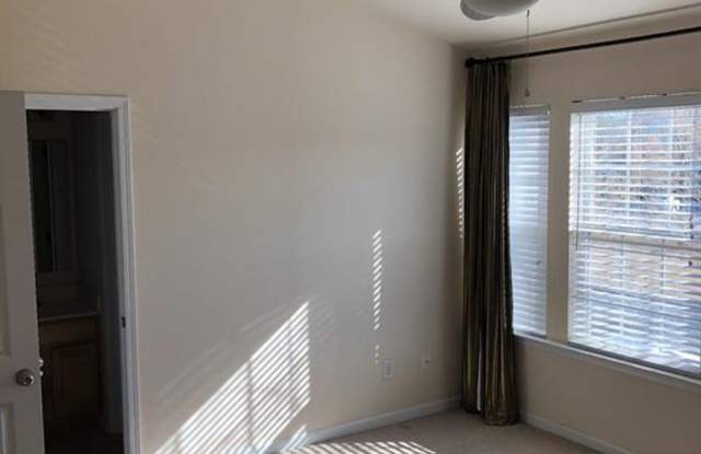 11138 Derryrush Drive Gallery 4