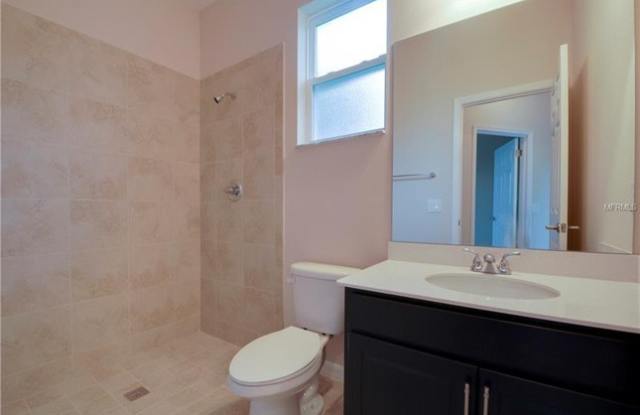 4877 Grand Vista Ln Gallery 4