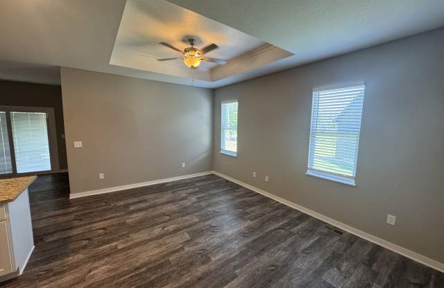 1715 N Newberry Ct photos photos