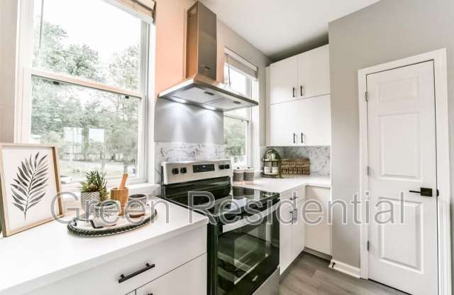 2519 Washington St photos photos