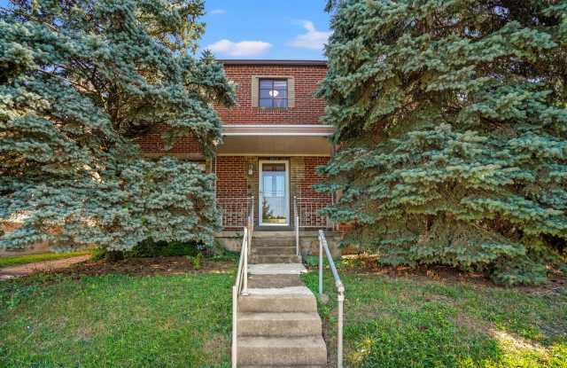 2629 Park Avenue - 2 photos photos