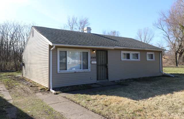 4 Bedroom Home in Marshalltown - 2342 Wisconsin Street, Gary, IN 46407