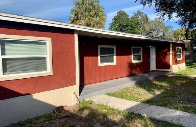 RENOVATED 3 BEDROOM 1 BATH HOME, TAMPA FL - MOVE IN SPECIAL 1/2 OFF 3RD MONTHS RENT - 3219 North 48th Street, Tampa, FL 33605