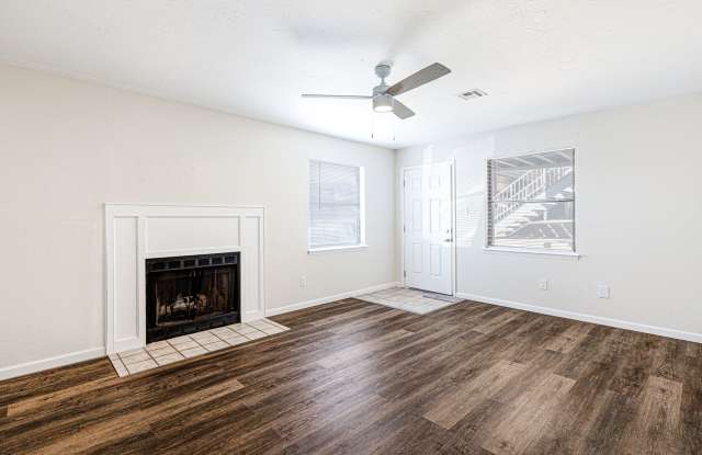 Beautifully Renovated 2bed/2bath Flat Gallery 1