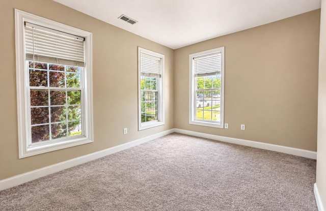 2261 POTOMAC CLUB PARKWAY Gallery 3