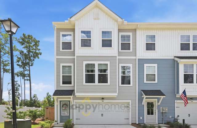 4 Bedroom 3.5 Bathroom Townhome in Oak Pointe photos photos