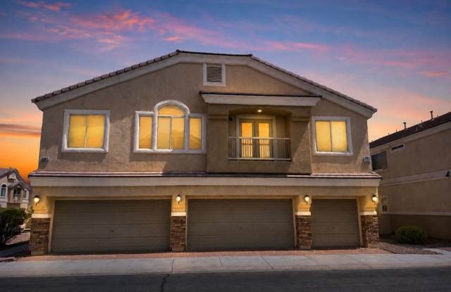 2 bedroom townhome with 1 car garage photos photos 2 bedroom townhome with 1 car garage photos photos