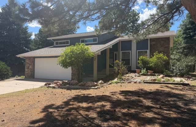 Quiet 5 Bed, 3 Bath Home in 80904 photos photos