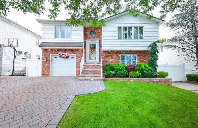 595 Sheldon Ave photos photos