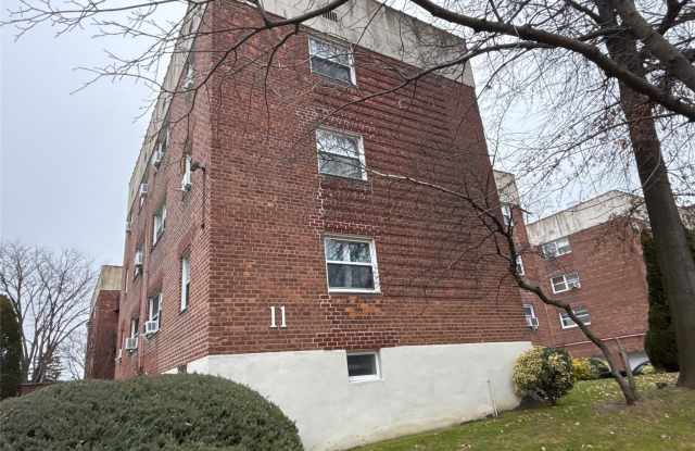 11 Schenck Avenue photos photos