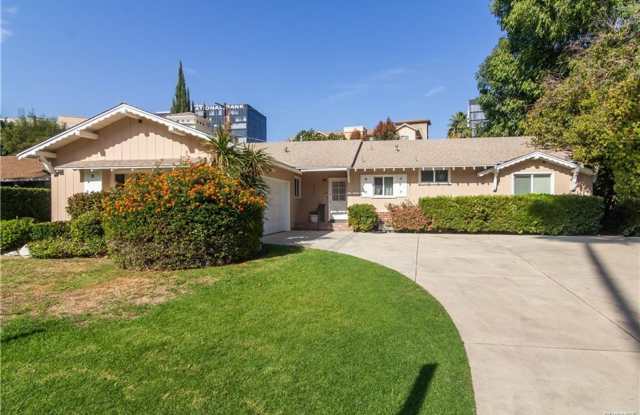 Charming 1950's Home in Encino, CA photos photos