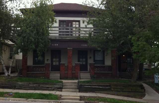 4 Bedroom Available Downtown photos photos