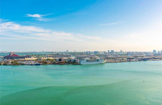 848 Brickell Key Dr photos photos