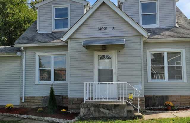14001 Lamon Avenue photos photos
