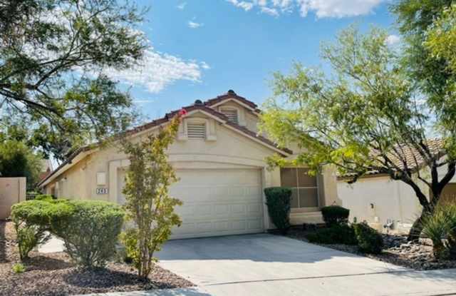 WONDERFUL SINGLE STORY 3 BED 2 BATH HOME IN A GATED "GREEN VALLEY RANCH" COMMUNITY!! photos photos