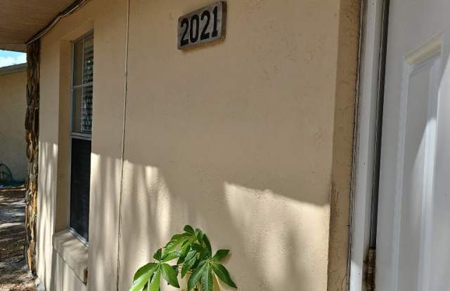2021 Melady Avenue Gallery 3