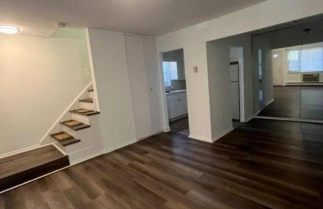 44 Lincoln Gdns Gallery 3