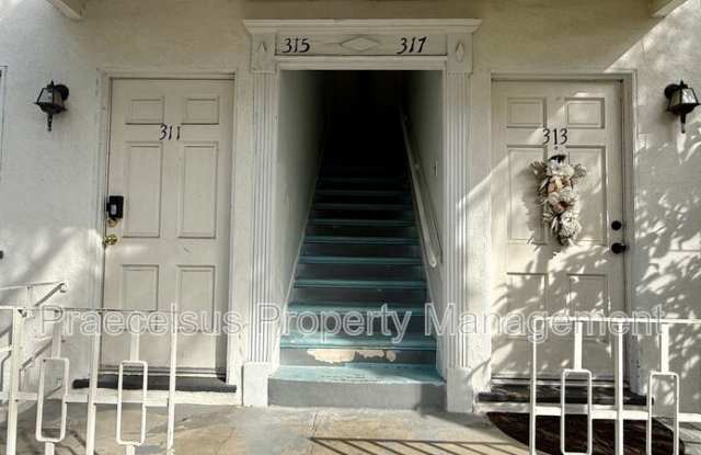 317 5th St photos photos