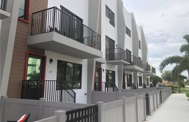 607 NE 2nd ave - 607 Northeast 2nd Avenue, Fort Lauderdale, FL 33304