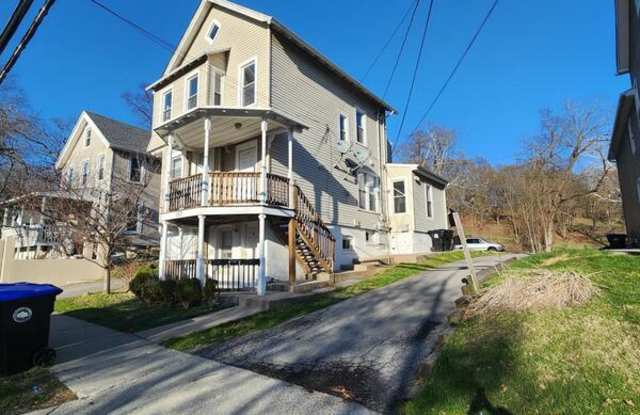 157 North Clinton Street - B Gallery 4