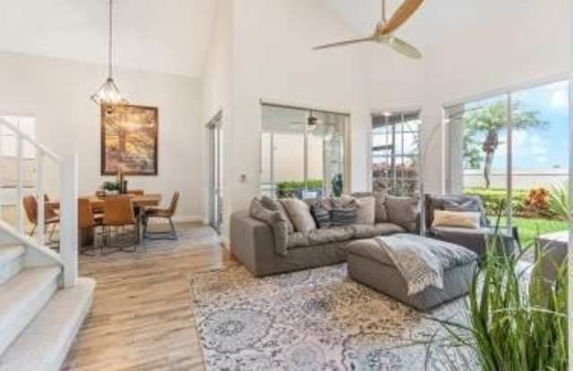 43 PINNACLE Cove Gallery 4