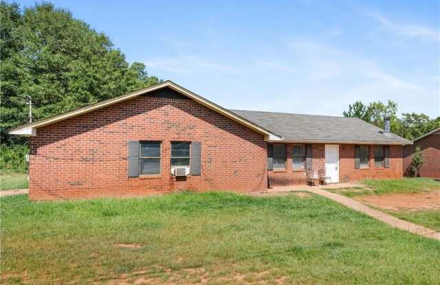 217 Tanglewood Drive A - 217 Tanglewood Drive, Monroe, GA 30656