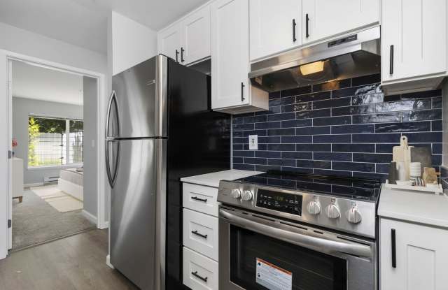 Interlake Apartments photos photos
