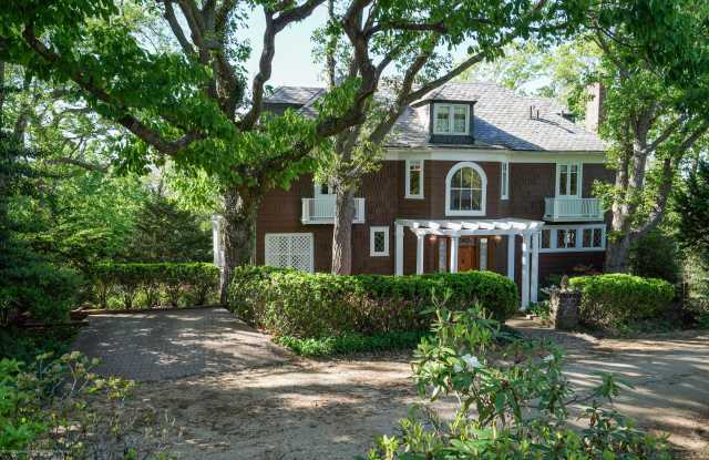 44 W Twin Road Gallery 4