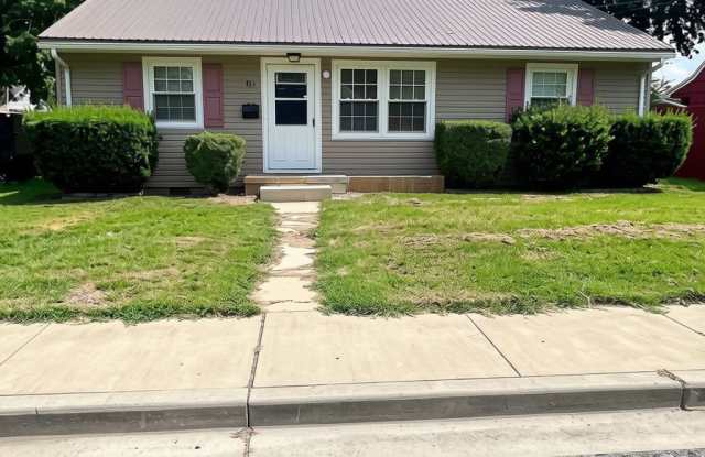 815 Spring Avenue photos photos