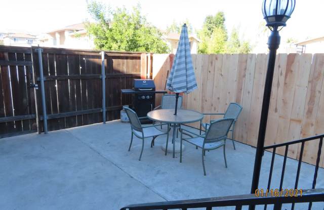 Renovated Two Bedroom Apartment in La Mesa Gallery 3