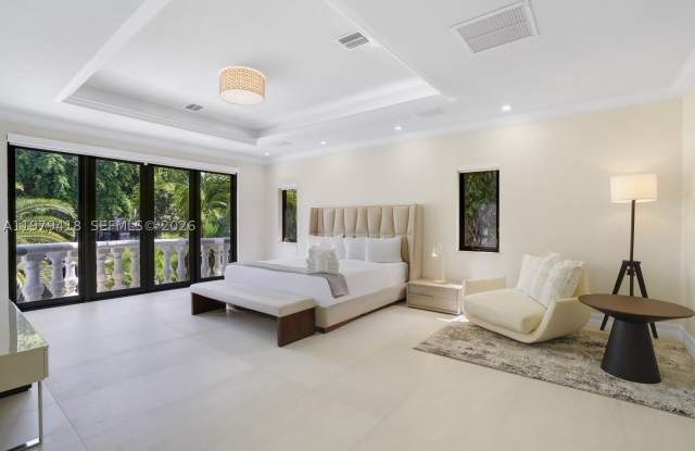 168 Fiesta Way Gallery 4