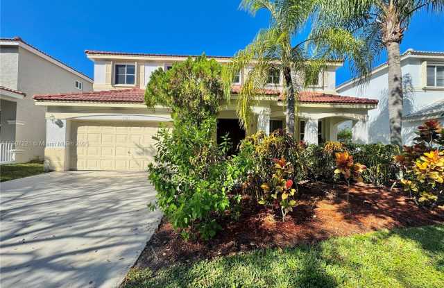 4383 Laurel Ridge Cir - 4383 Laurel Ridge Circle, Weston, FL 33331