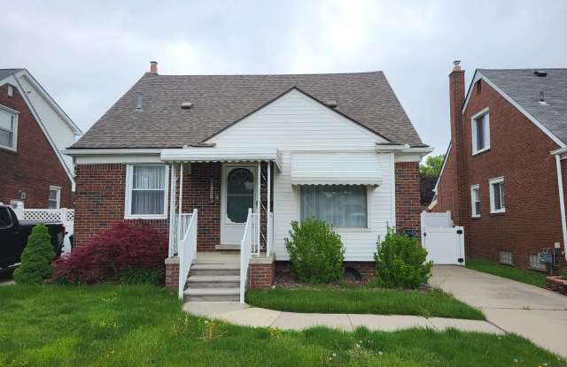 15830 Englewood Ave photos photos