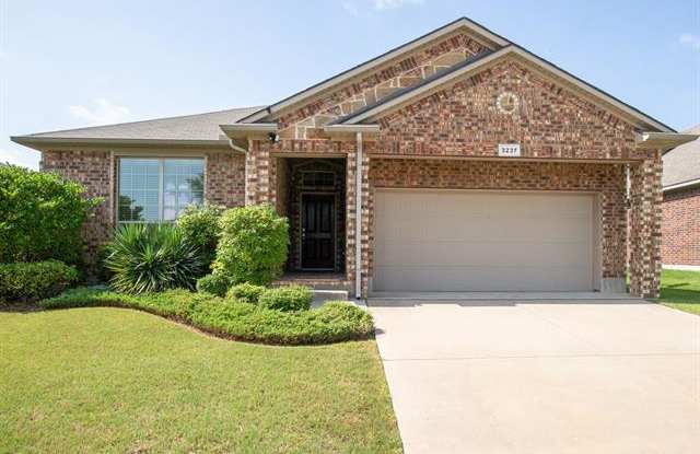3237 Buckthorn Lane - 3237 Buckthorn Lane, Denton, TX 76226