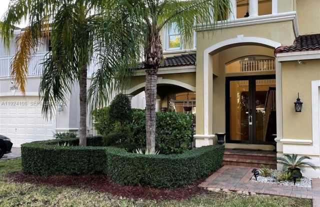 20774 SW 90th Pl - 20774 Southwest 90th Place, Cutler Bay, FL 33189