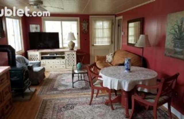 19 Cole Street - 19 Cole Street, Hampton Beach, NH 03842